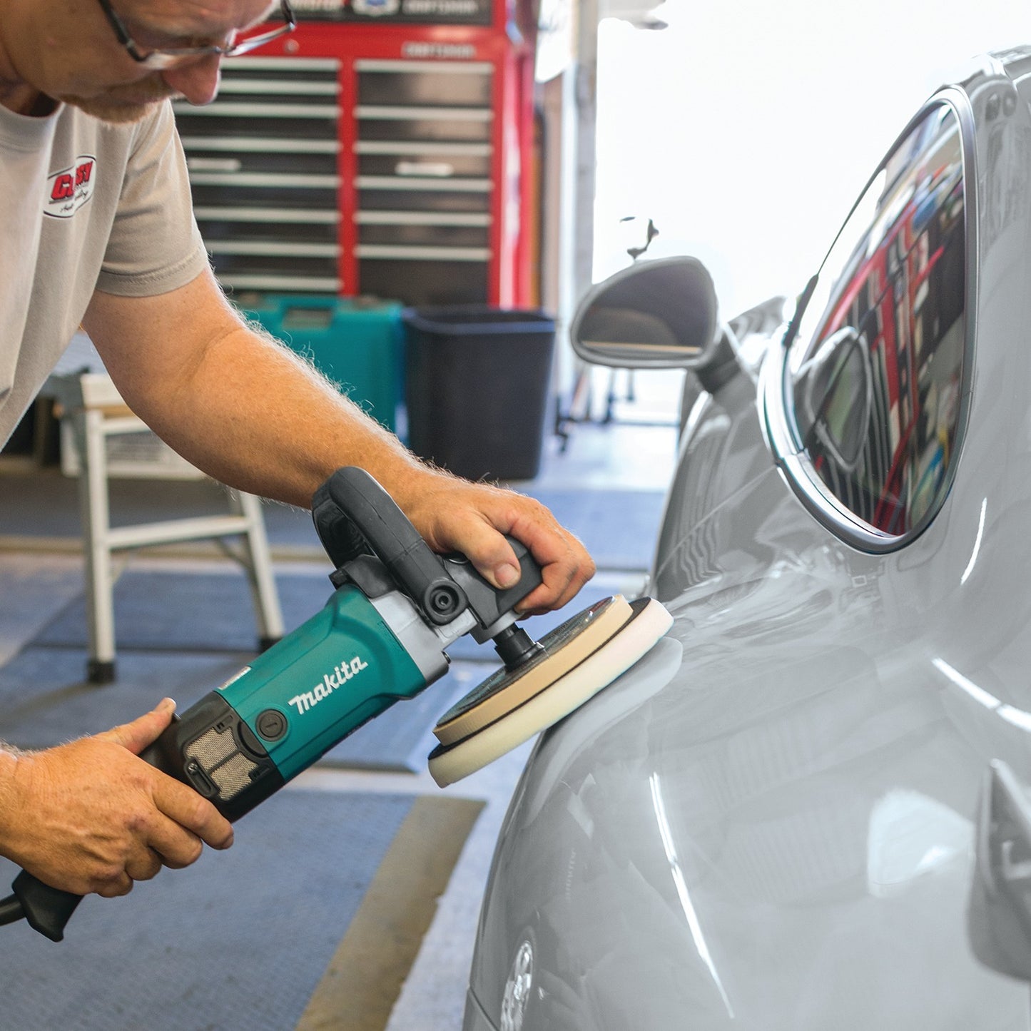Makita 9237CX3 7" Polisher