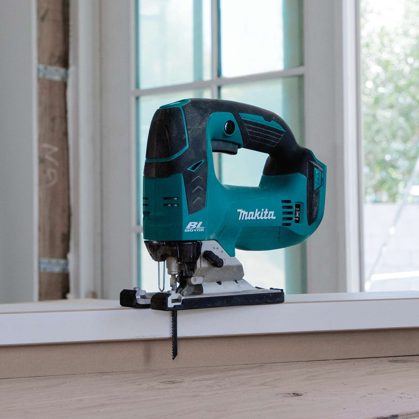 Makita XVJ02Z 18V LXT® Lithium‑Ion Brushless Cordless Jig Saw, Tool Only