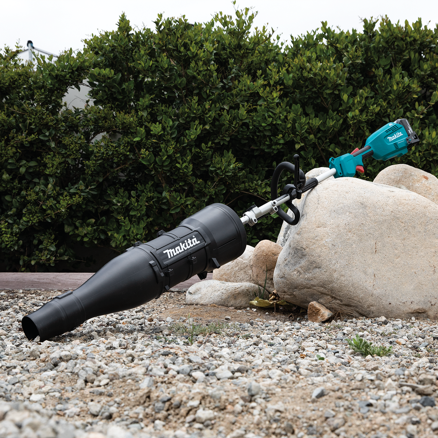 Makita UB401MP Blower Couple Shaft Attachment