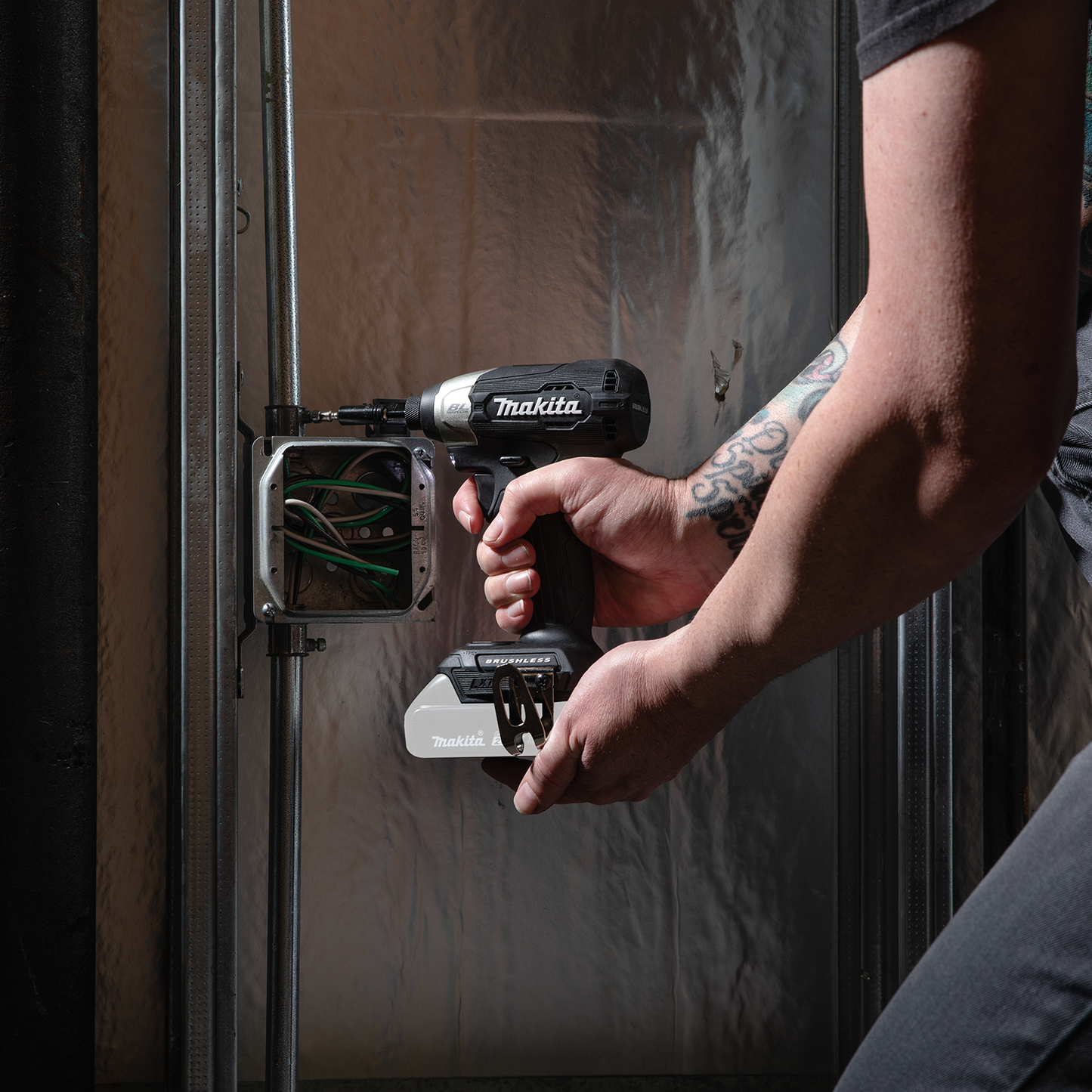 Makita XDT18ZB 18V LXT® Lithium‑Ion Sub‑Compact Brushless Cordless Impact Driver, Tool Only