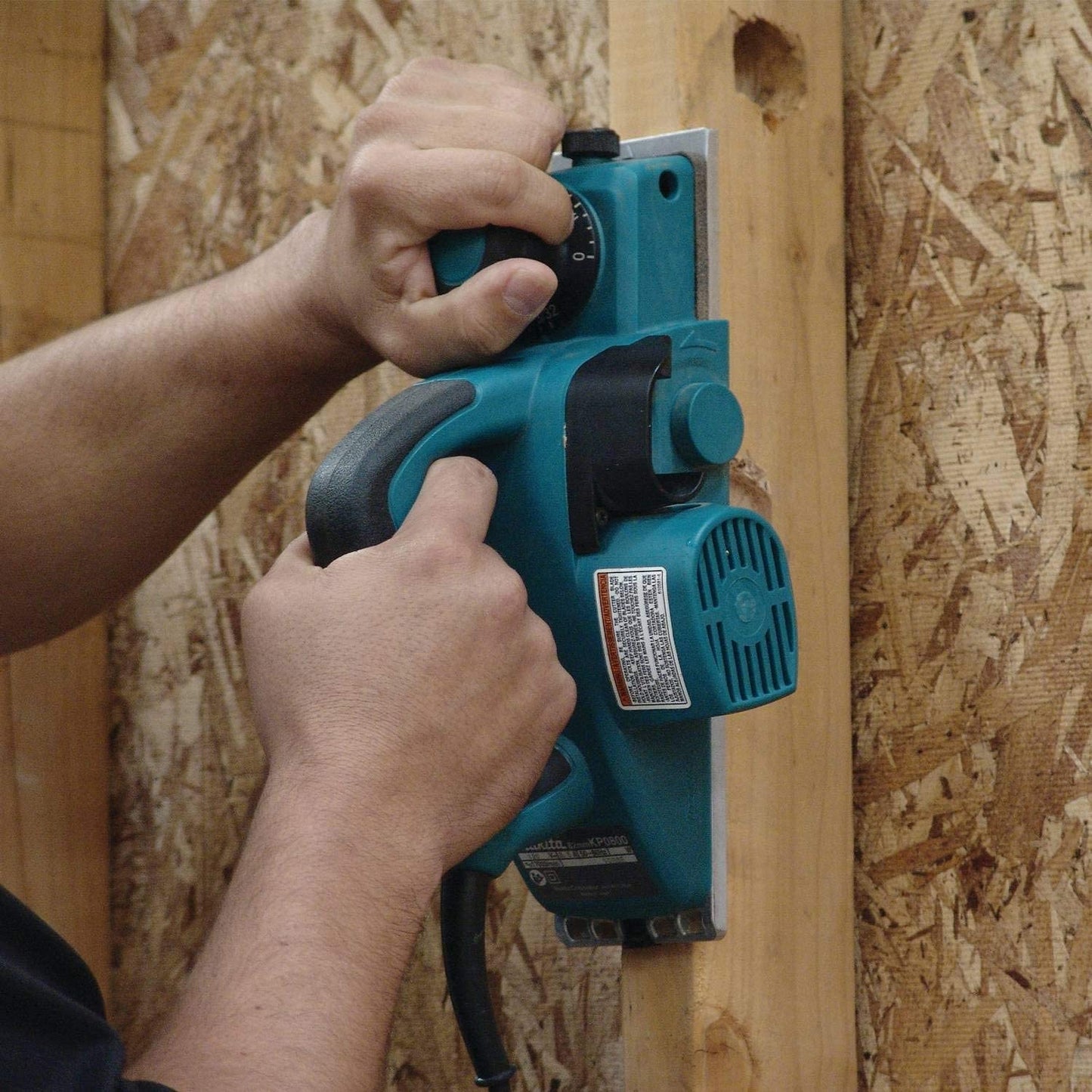 Makita KP0800K 3‑1/4" Planer, with Tool Case