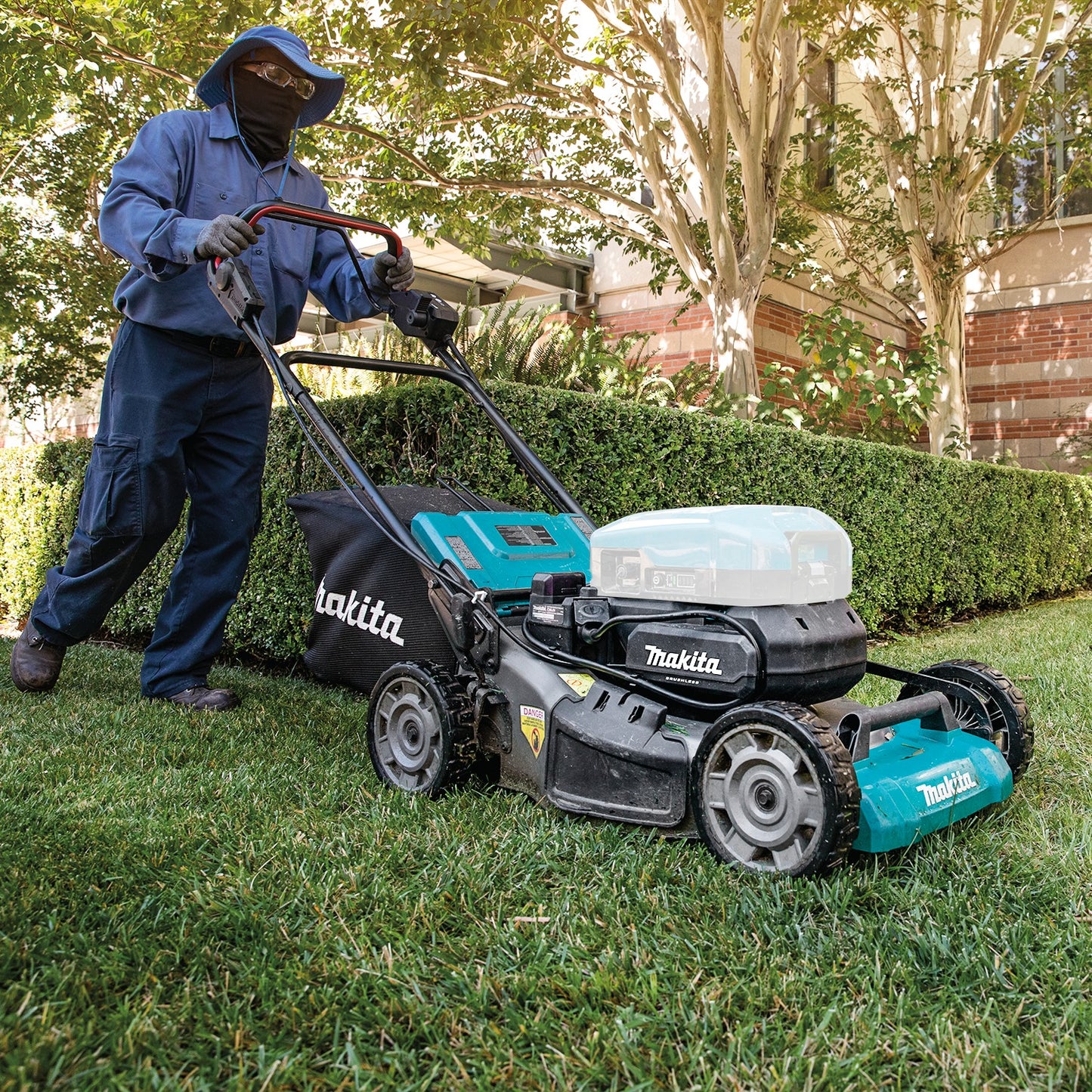 Makita CML01Z 40V max ConnectX™ Brushless 21" Self‑Propelled Commercial Lawn Mower, Tool Only
