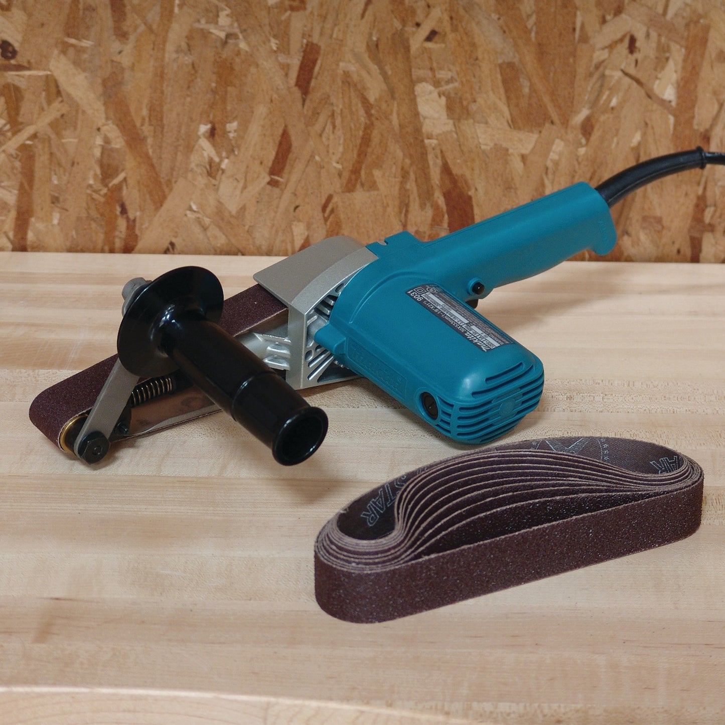 Makita 9031 1‑1/8" x 21" Belt Sander