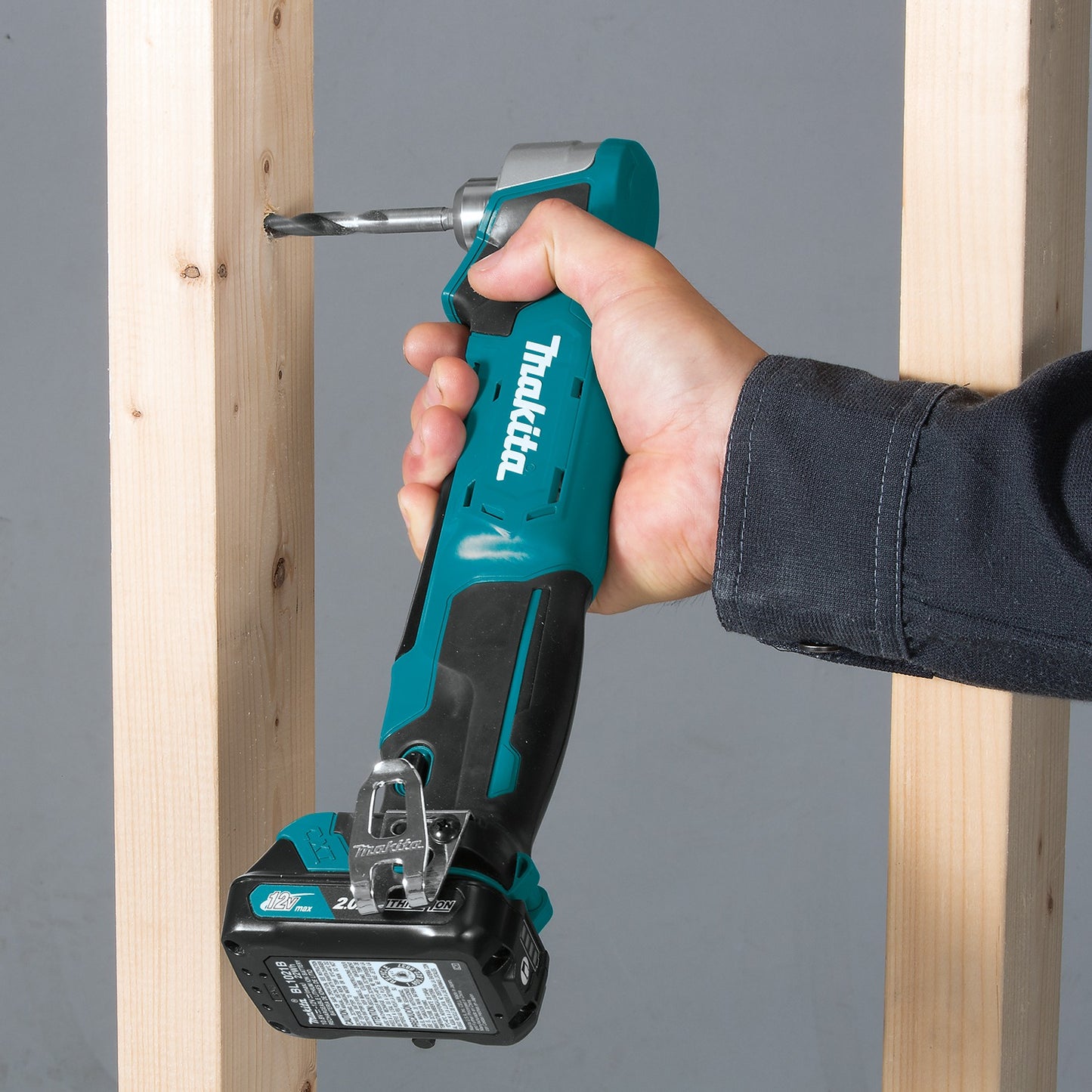 Makita AD03R1 12V max CXT® Lithium‑Ion Cordless 3/8" Right Angle Drill Kit (2.0Ah)