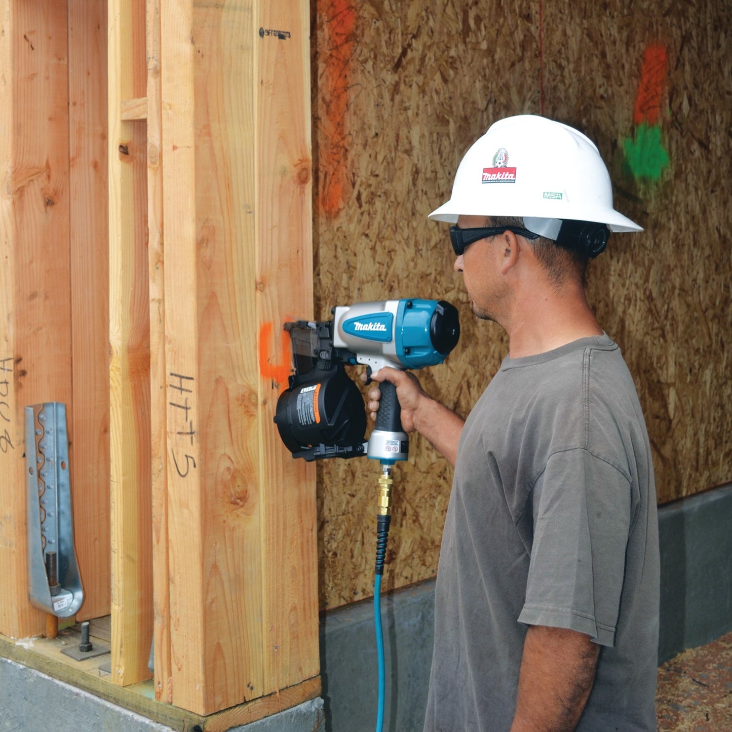 Makita AN902 3‑1/2" Framing Coil Nailer