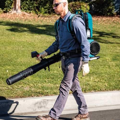 Makita CBU02Z 40V max ConnectX™ Brushless Backpack Blower, Tool Only
