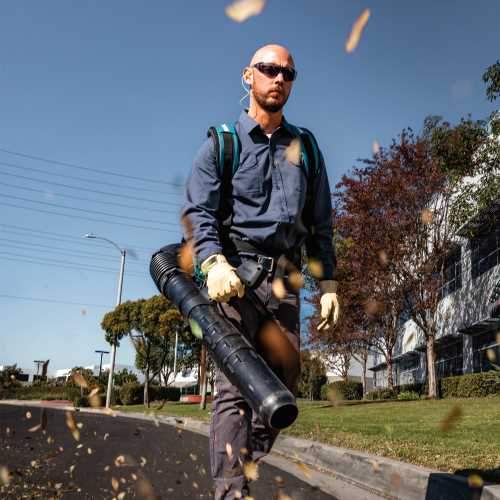 Makita CBU02Z 40V max ConnectX™ Brushless Backpack Blower, Tool Only
