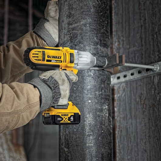 Dewalt DCF889M2 Cordless Impact Wrench 20V Max