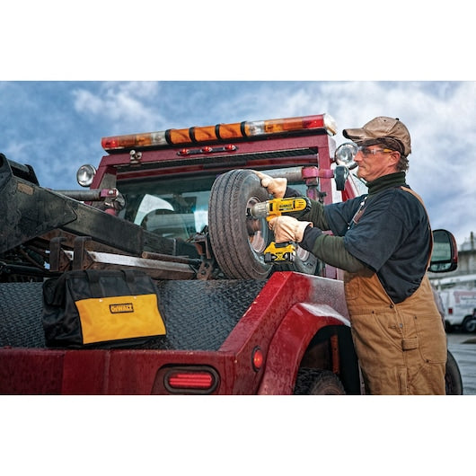 Dewalt DCF889M2 Cordless Impact Wrench 20V Max