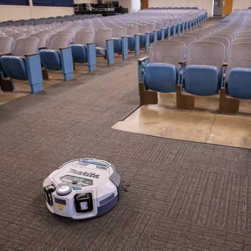 Makita DRC300PT 18V X2 LXT® Brushless Cordless Smart Robotic HEPA Filter Vacuum, Kit (5.0Ah)