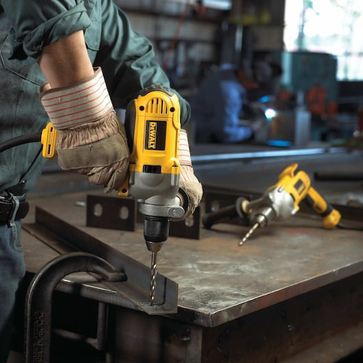 Dewalt DWD215G Heavy-Duty 1/2" Vsr Mid-Handle Grip Drill