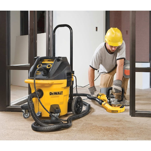 Dewalt DWE4597 7" 8 500 4.9 Hp Angle Grinder