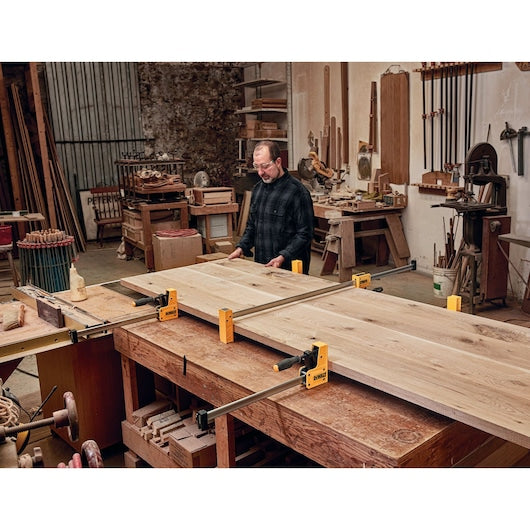 Dewalt DWHT83831 24 In. Parallel Bar Clamp