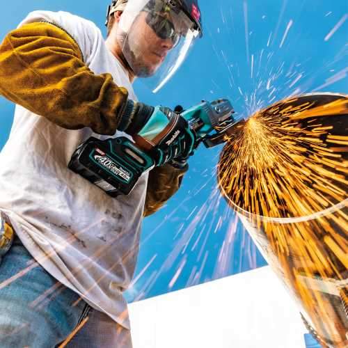 Makita GAG13M1 40V max XGT® Brushless Cordless 4‑1/2" / 5" X‑LOCK Paddle Switch Angle Grinder Kit, with Electric Brake (4.0Ah)