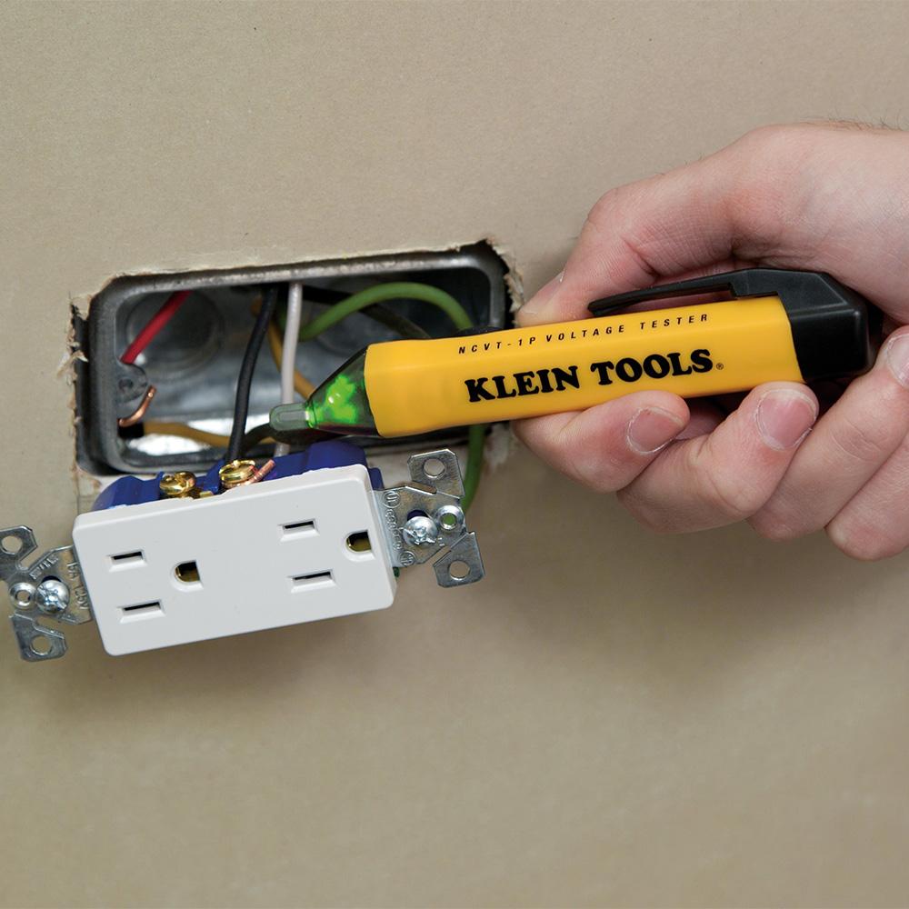 Klein Tools 69149P Test Kit With Multimeter, Non-Contact Volt Tester, Receptacle Tester