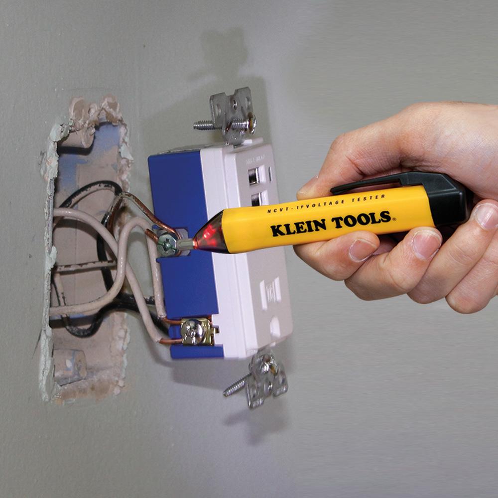 Klein Tools 69149P Test Kit With Multimeter, Non-Contact Volt Tester, Receptacle Tester