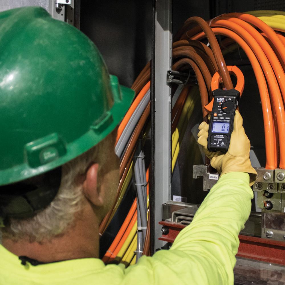 Klein Tools CL900 Digital Clamp Meter, Ac Auto-Range Trms, Low Impedance (Loz), 2000 Amp