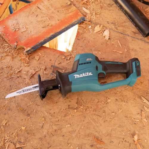 Makita XRJ08Z 18V LXT® Lithium‑Ion Brushless Cordless Compact One‑Handed Recipro Saw, Tool Only