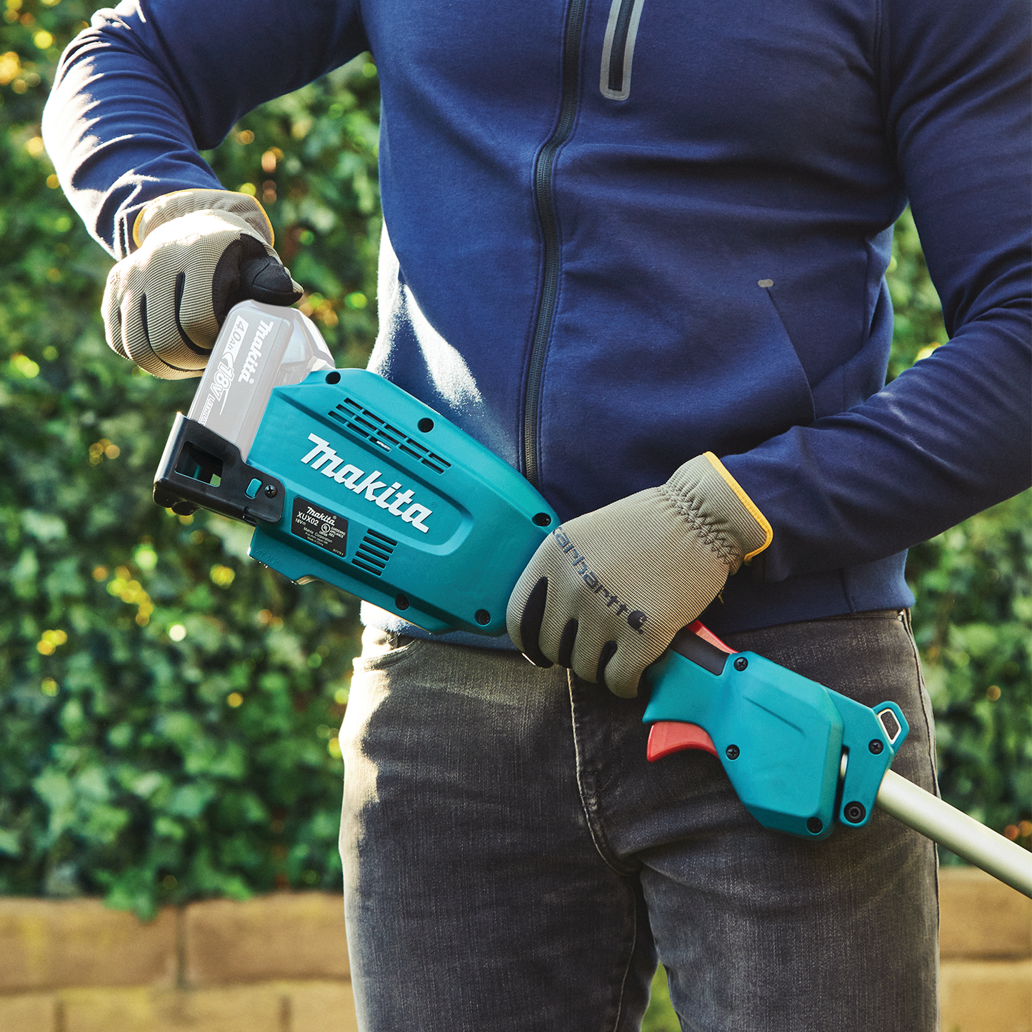 Makita XUX02ZX1 18V LXT® Lithium‑Ion Brushless Cordless Couple Shaft Power Head w/ 13" String Trimmer Attachment, Tool Only