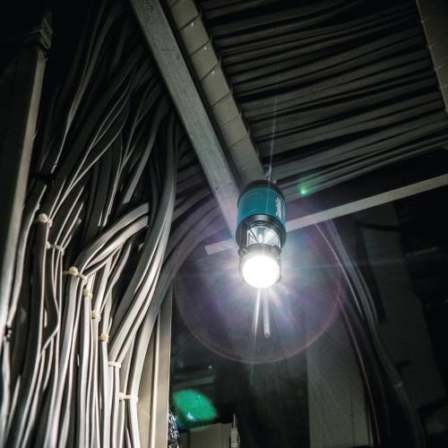 Makita ML102 12V max Lithium‑Ion Cordless L.E.D. Lantern/Flashlight, Flashlight Only