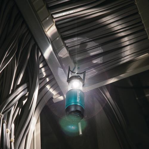 Makita ML102 12V max Lithium‑Ion Cordless L.E.D. Lantern/Flashlight, Flashlight Only