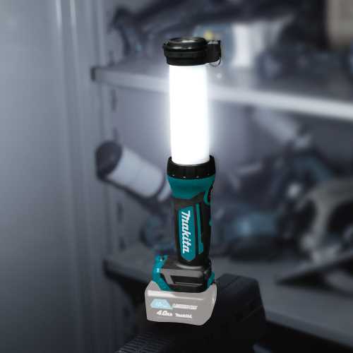 Makita ML104 12V max CXT® Lithium‑Ion Cordless L.E.D. Lantern/Flashlight, Flashlight Only