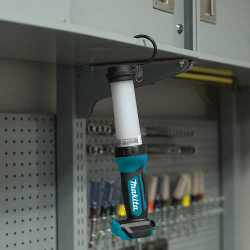 Makita ML104 12V max CXT® Lithium‑Ion Cordless L.E.D. Lantern/Flashlight, Flashlight Only