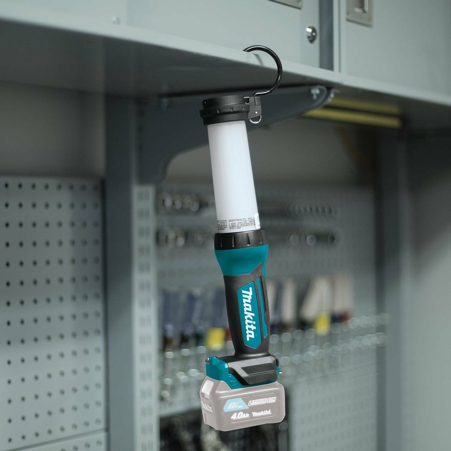 Makita ML104 12V max CXT® Lithium‑Ion Cordless L.E.D. Lantern/Flashlight, Flashlight Only