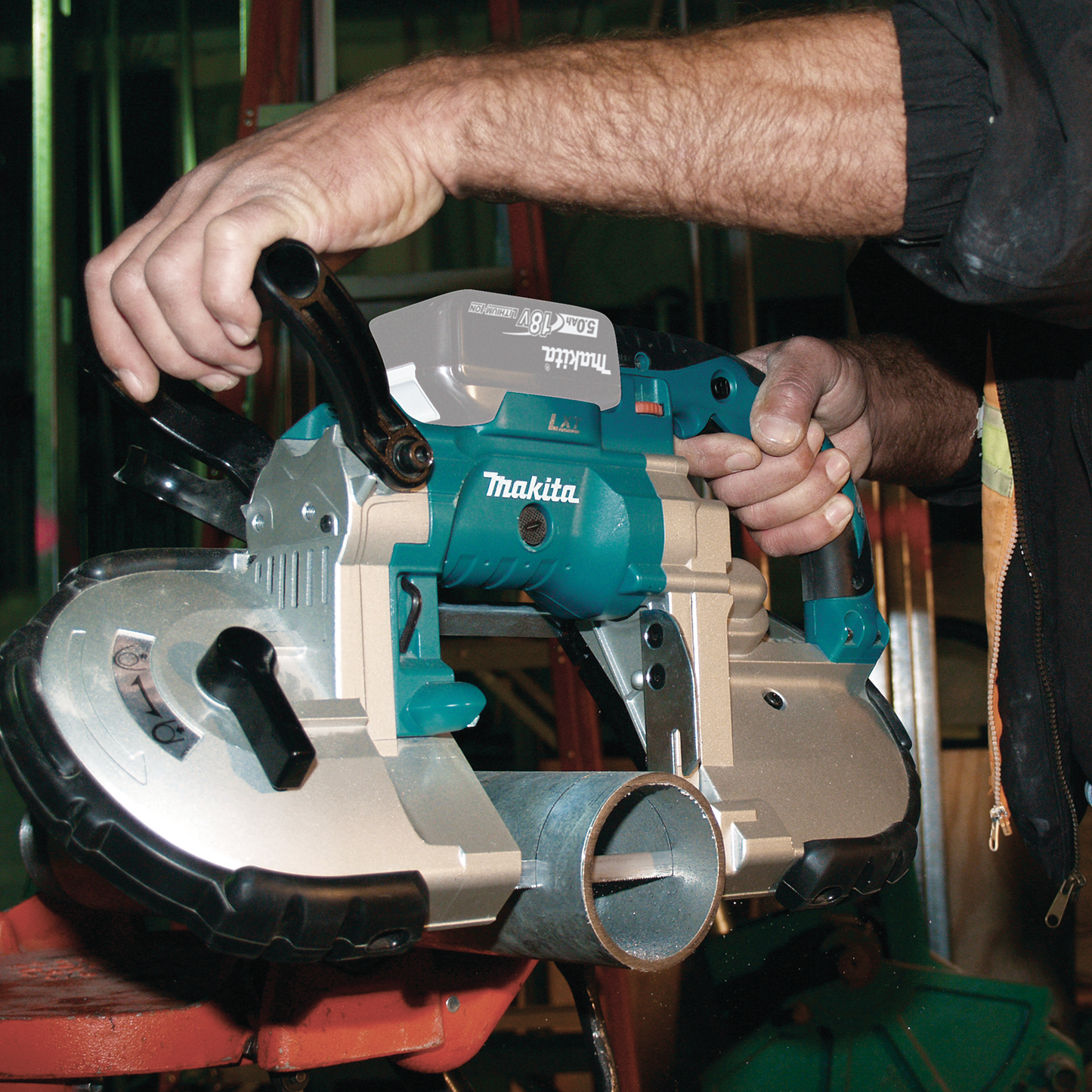 Makita XBP02Z 18V LXT® Lithium‑Ion Cordless Portable Band Saw, Tool Only