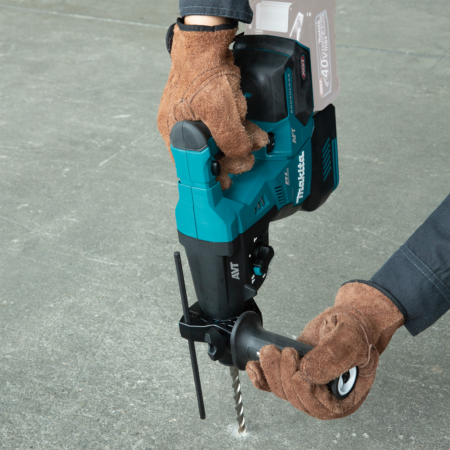 Makita GRH01Z 40V max XGT® Brushless Cordless 1‑1/8" SDS‑PLUS AVT® Rotary Hammer, AFT®, AWS® Capable, Tool Only