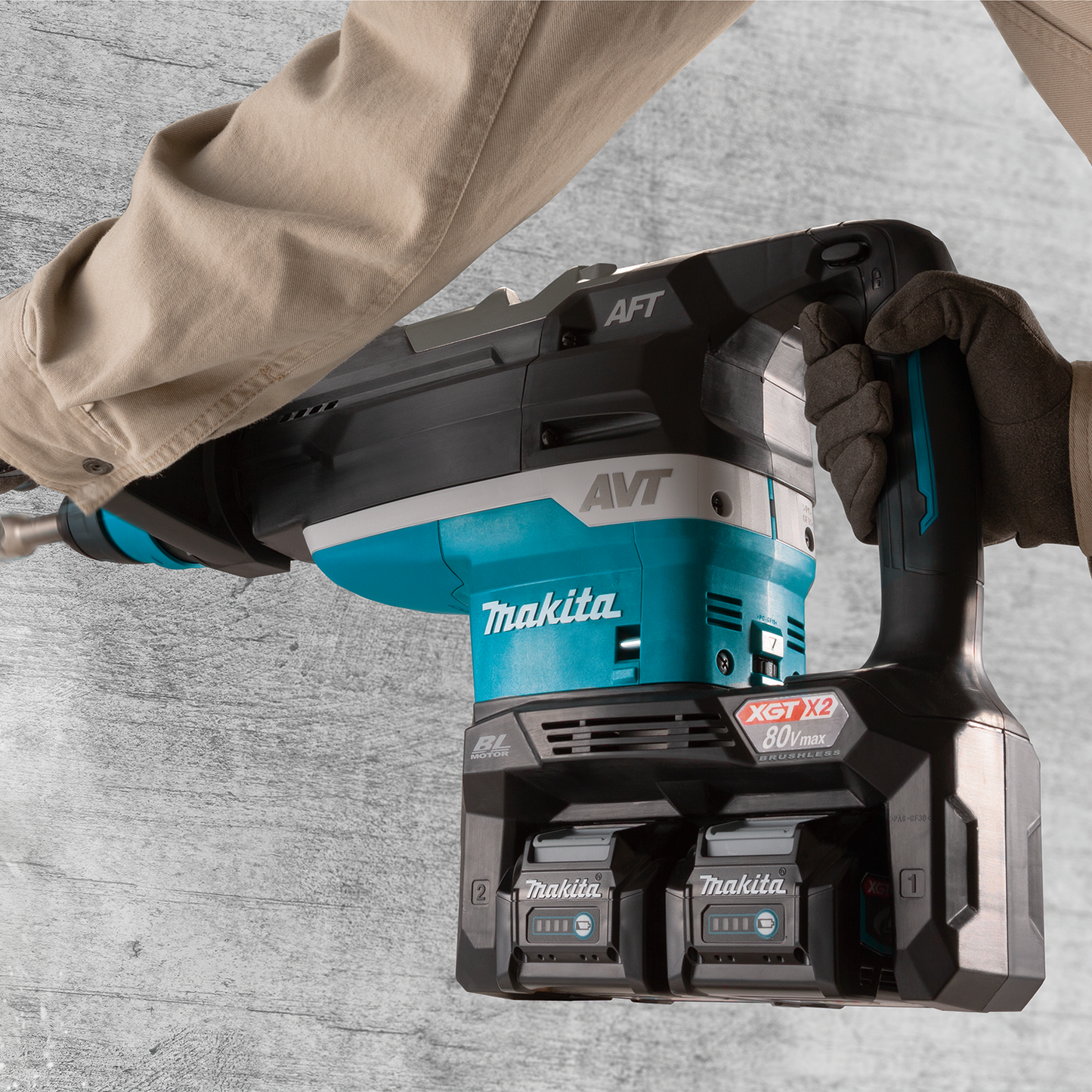 Makita GRH06PM 80V max (40V max X2) XGT® Brushless 2" SDS‑MAX AVT® Rotary Hammer Kit, AFT®, AWS® Capable (4.0Ah)