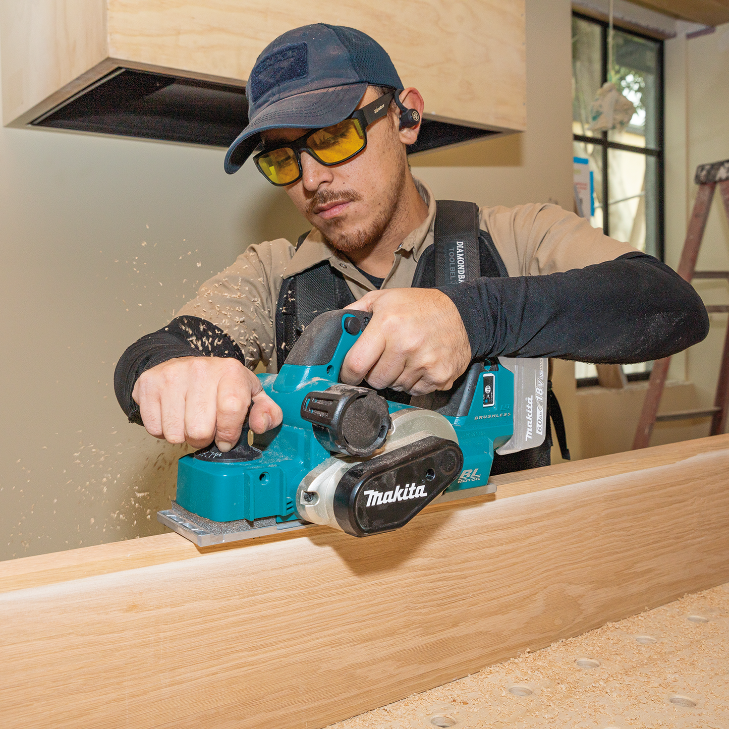 Makita XPK02Z 18V LXT® Lithium‑Ion Brushless Cordless 3‑1/4" Planer, AWS® Capable, Tool Only