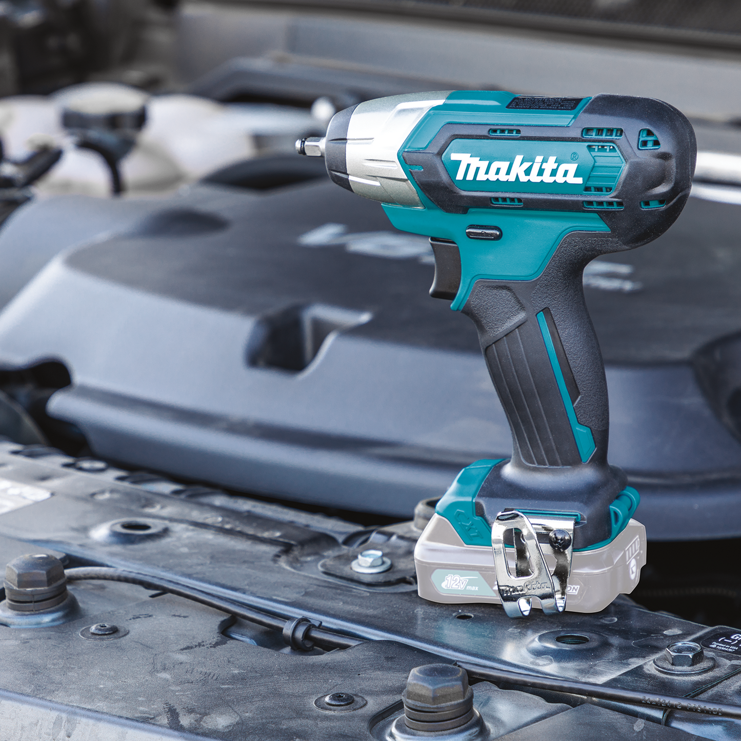 Makita WT04Z 12V max CXT® Lithium‑Ion Cordless 1/4" Impact Wrench, Tool Only