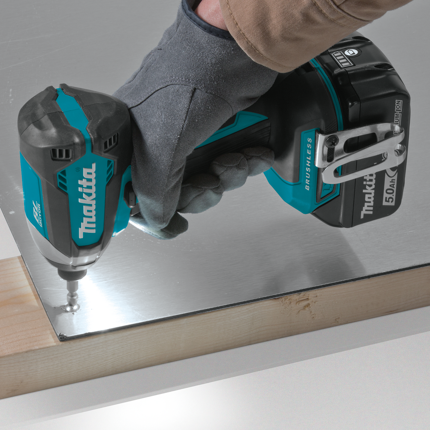 Makita XDT13T 18V LXT® Lithium‑Ion Brushless Cordless Impact Driver Kit (5.0Ah)