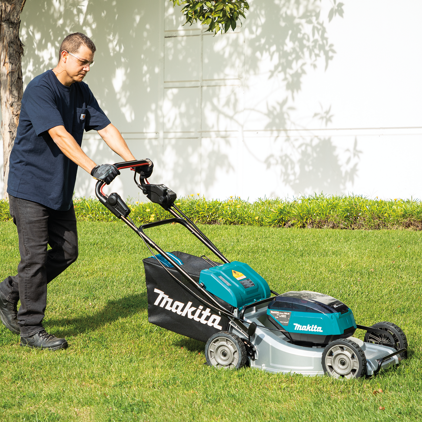 Makita XML09Z 36V (18V X2) LXT® Brushless 21" Self‑Propelled Commercial Lawn Mower, Tool Only