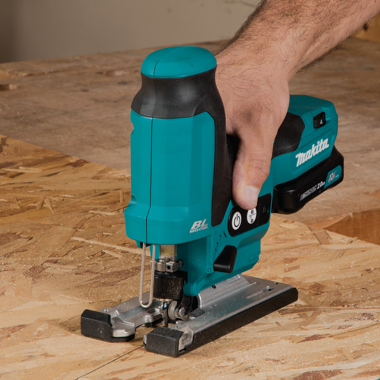 Makita VJ05R1J 12V max CXT® Lithium‑Ion Brushless Cordless Barrel Grip Jig Saw Kit (2.0Ah)