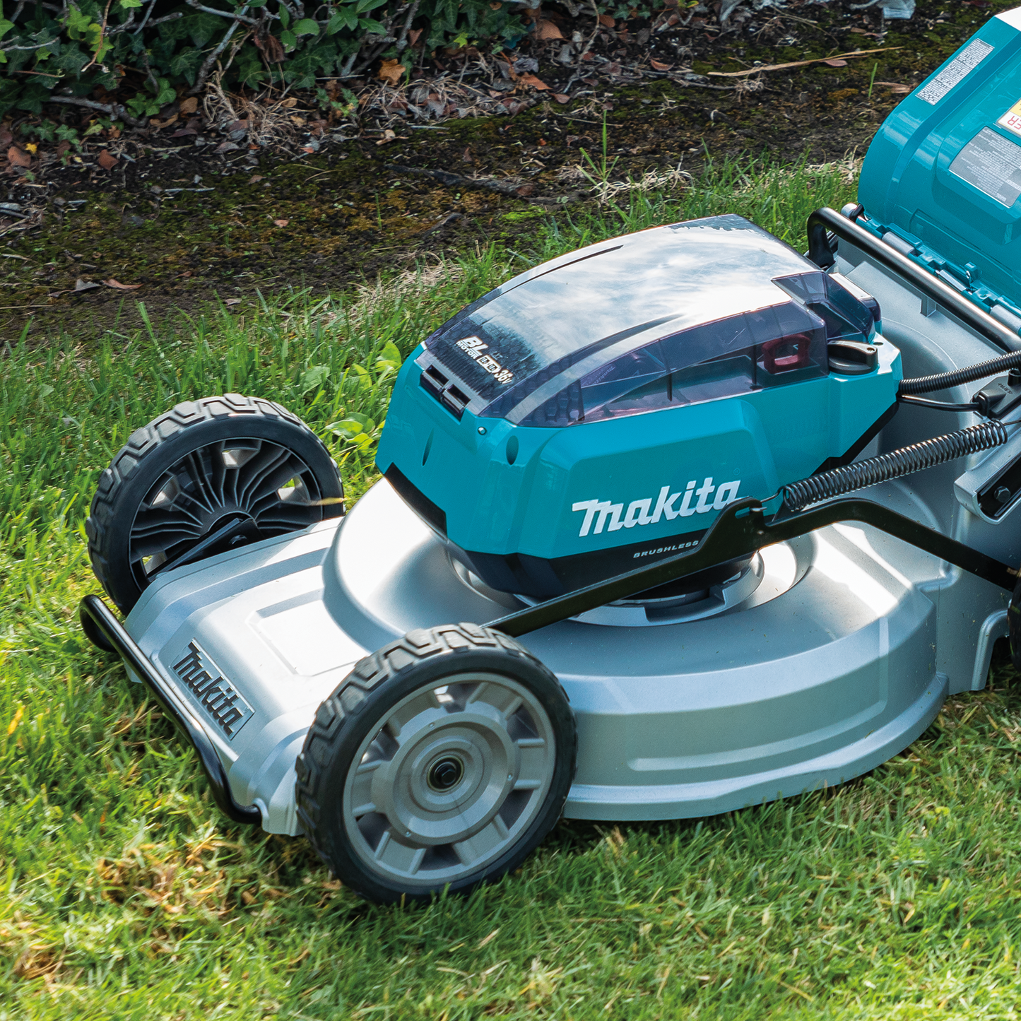 Makita XML09Z 36V (18V X2) LXT® Brushless 21" Self‑Propelled Commercial Lawn Mower, Tool Only