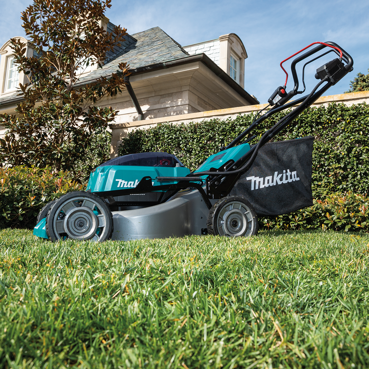 Makita XML06Z 36V (18V X2) LXT® Brushless 18" Self‑Propelled Commercial Lawn Mower, Tool Only