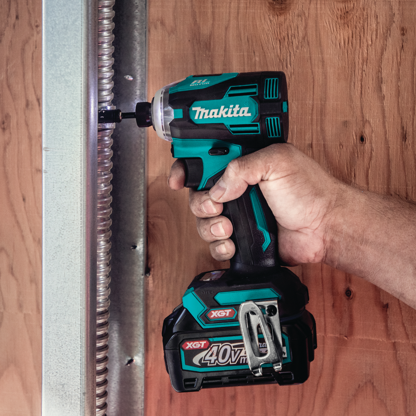 Makita GT401M1D1 40V max XGT® Brushless Cordless 4‑Pc. Combo Kit (2.5Ah/4.0Ah)