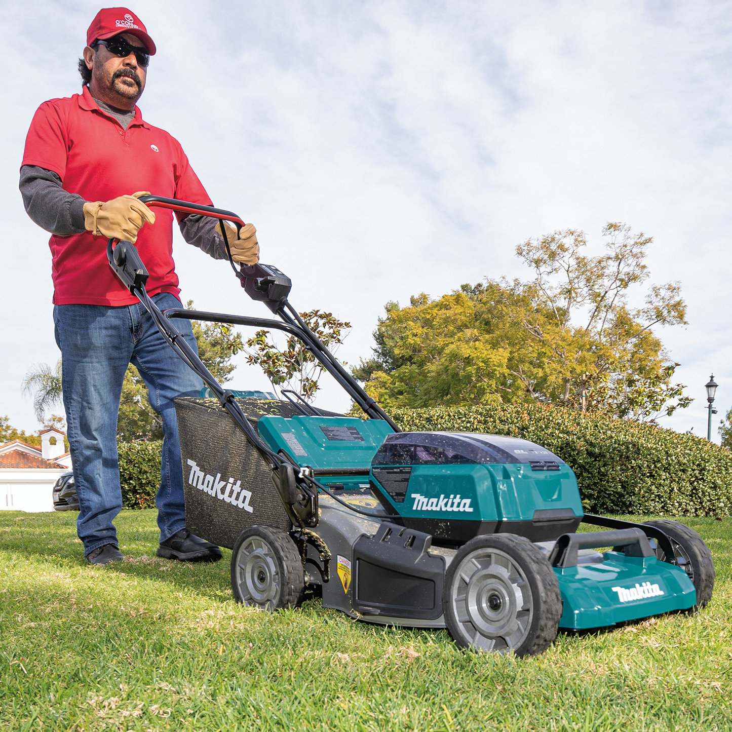 Makita XML08Z 36V (18V X2) LXT® Brushless 21" Self‑Propelled Commercial Lawn Mower, Tool Only