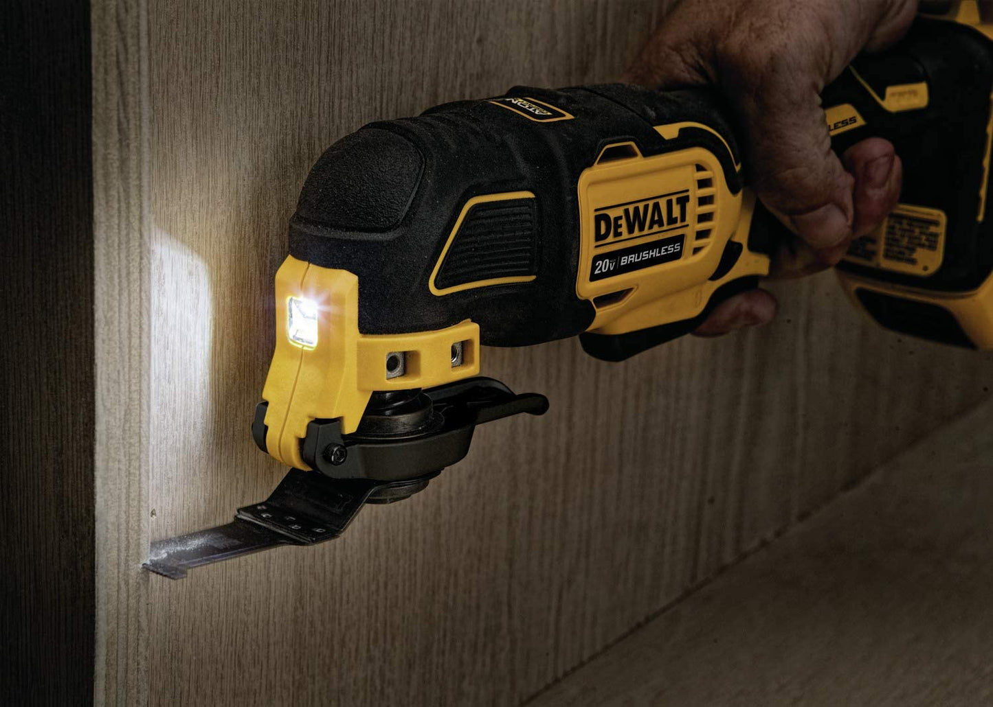 Dewalt DCS354B Atomic 20V Max* Brushless Cordless Oscillating Multi-Tool (Tool Only)