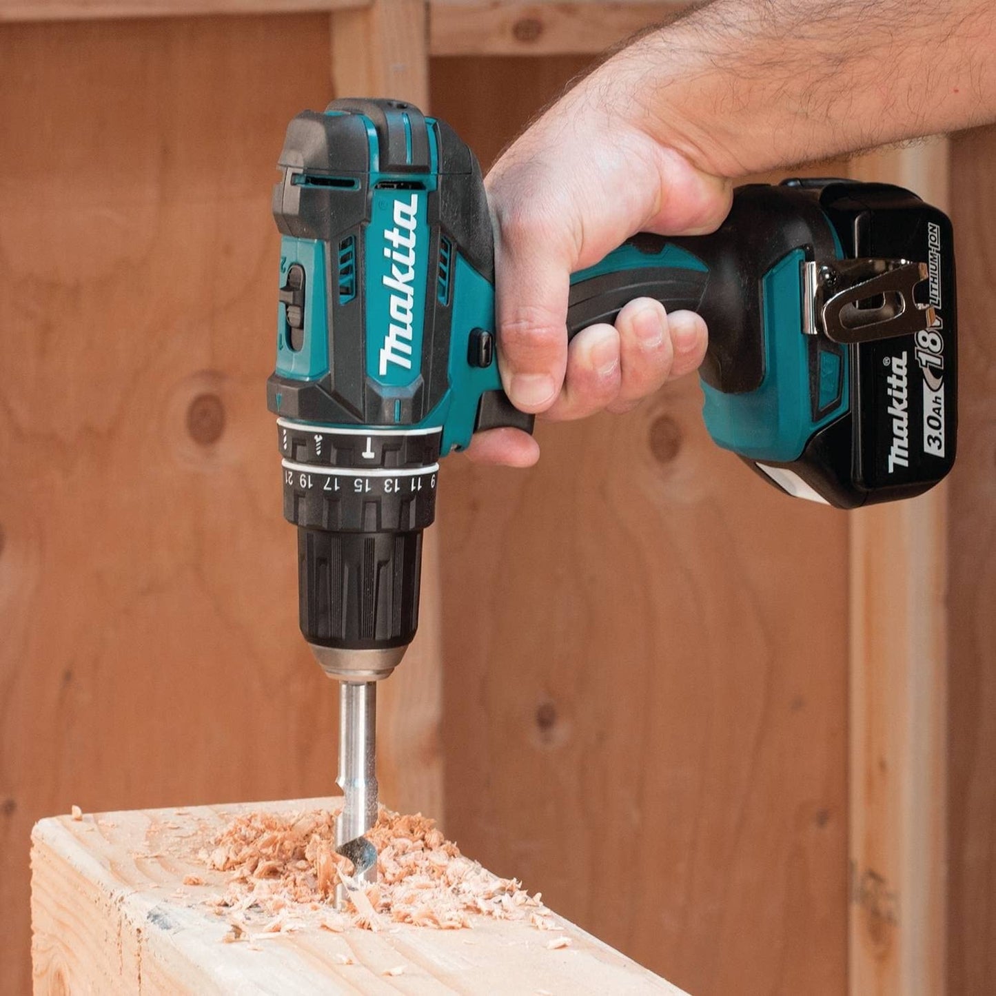 Makita XT442 18V LXT® Lithium‑Ion Cordless 4‑Pc. Combo Kit (3.0Ah)