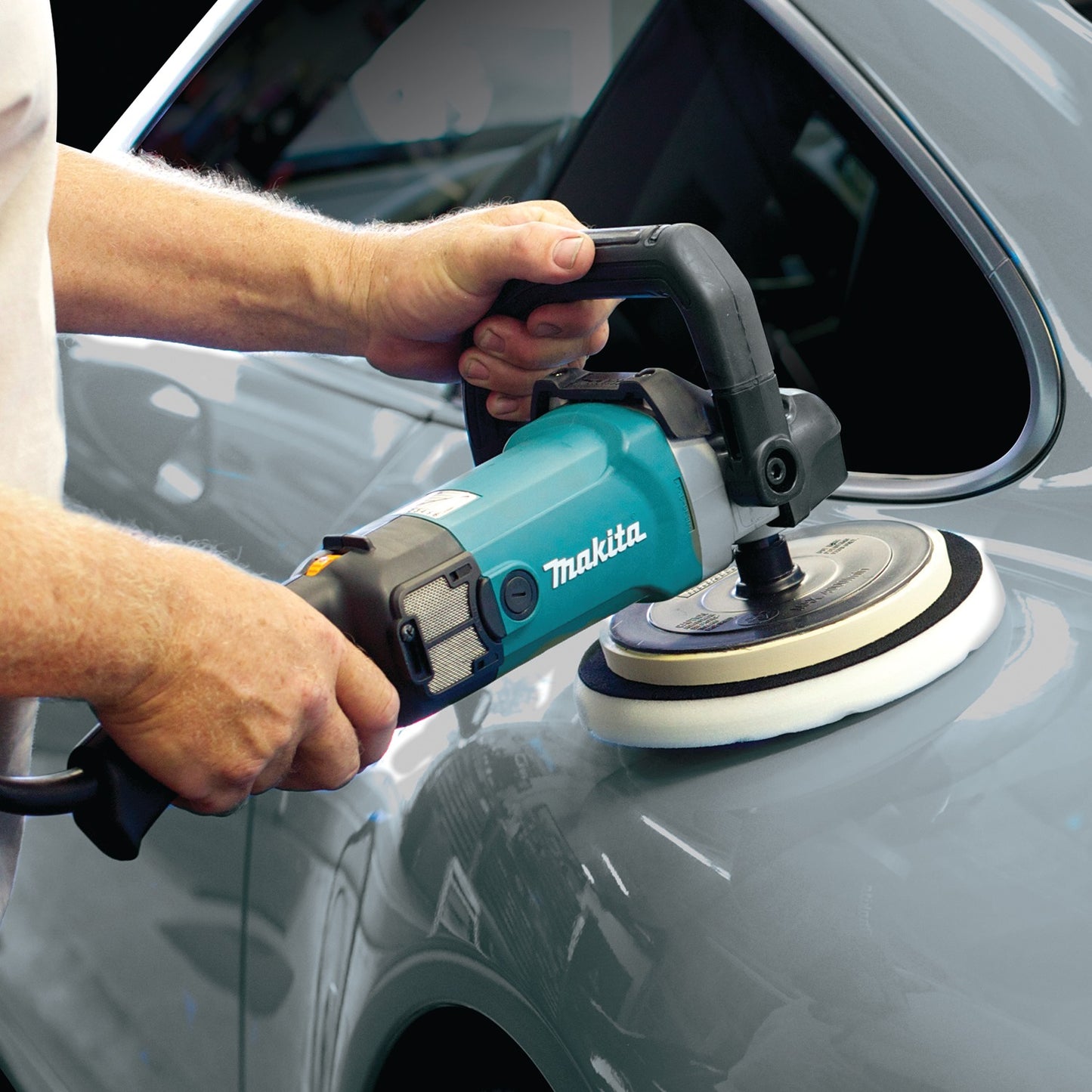 Makita 9237C 7" Polisher