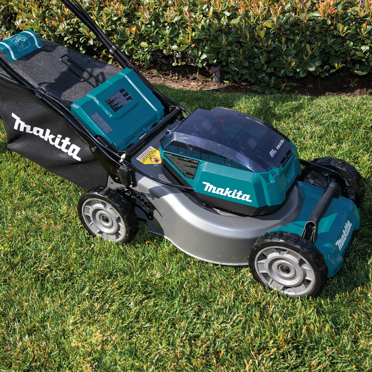 Makita XML06Z 36V (18V X2) LXT® Brushless 18" Self‑Propelled Commercial Lawn Mower, Tool Only