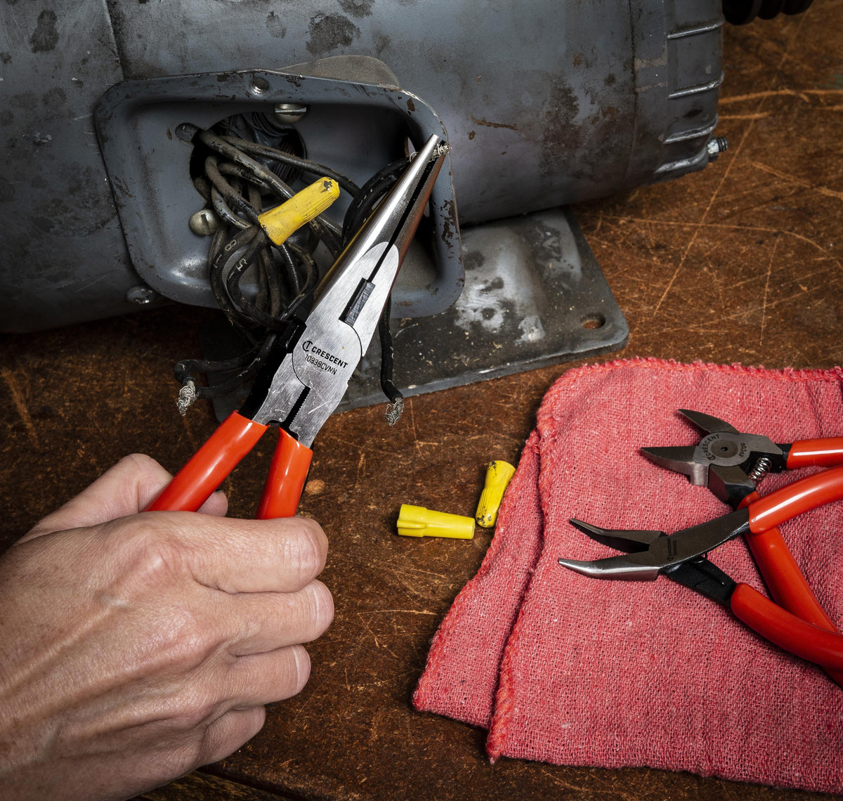 Crescent 10338CVNN 8" Long Chain Nose Pliers Dipped Grip