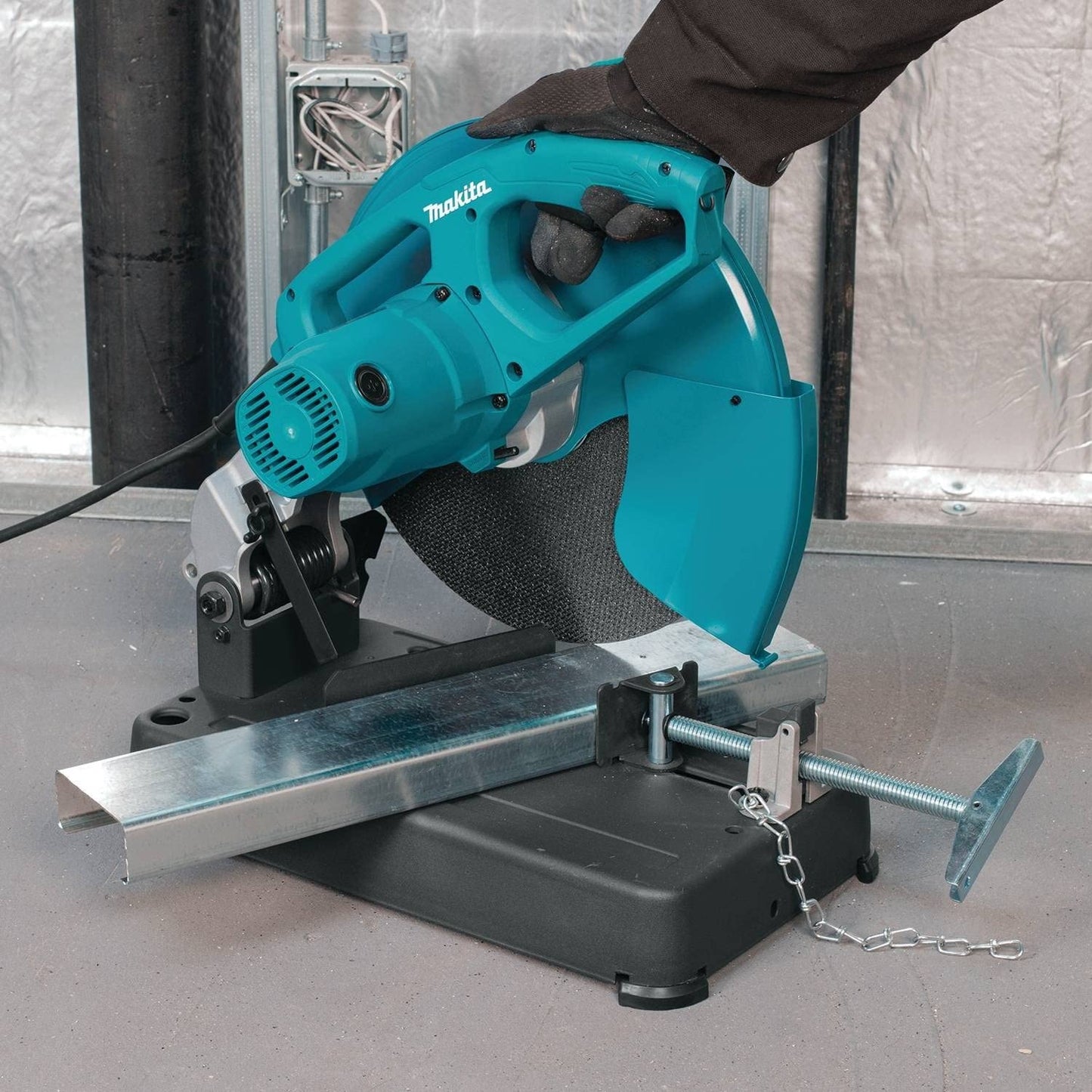 Makita LW1401X 14" Cut‑Off Saw with 5 ea. Cut‑Off Wheels