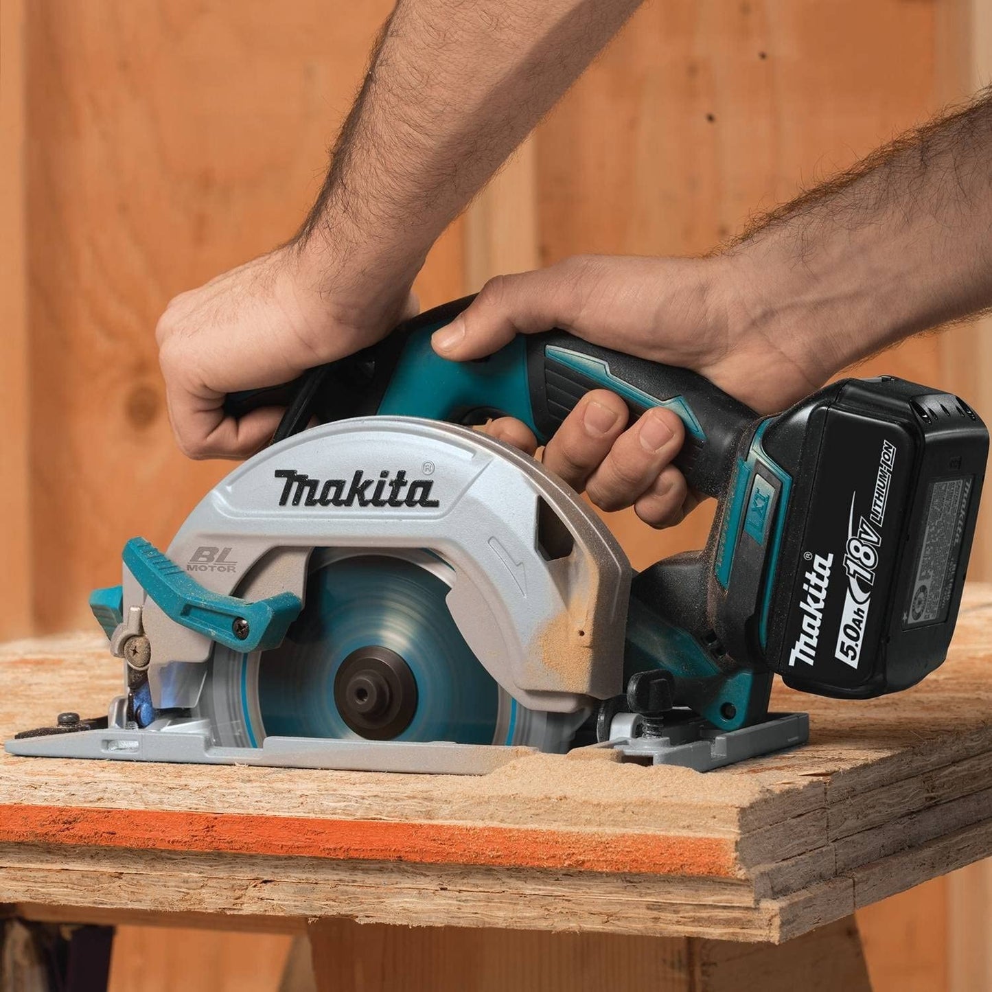 Makita XT446T 18V LXT® Lithium‑Ion Brushless Cordless 4‑Pc. Combo Kit (5.0Ah)