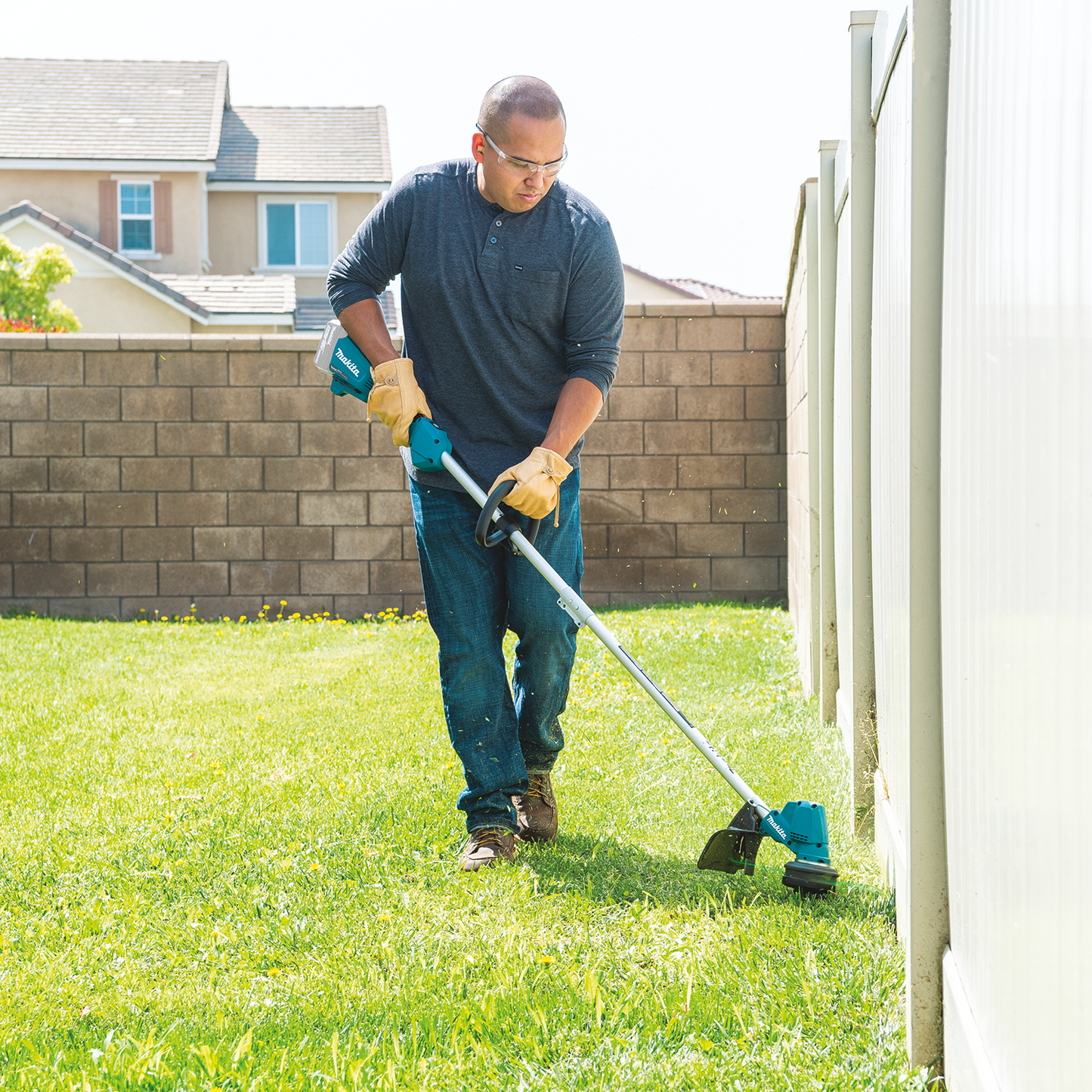 Makita XRU23Z 18V LXT® Lithium‑Ion Brushless Cordless 13" String Trimmer, Tool Only