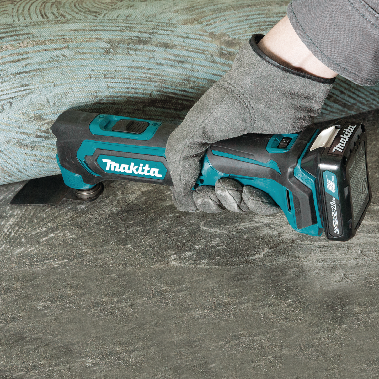 Makita MT01R1 12V max CXT® Lithium‑Ion Cordless Oscillating Multi‑Tool Kit (2.0Ah)