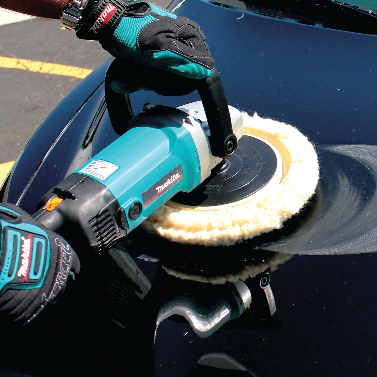 Makita 9227C 7" Polisher